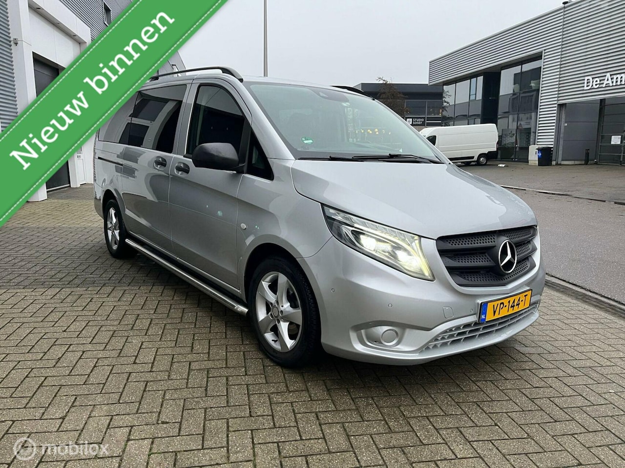 Mercedes-Benz Vito - Bestel 114 CDI Lang DC Comfort - AutoWereld.nl