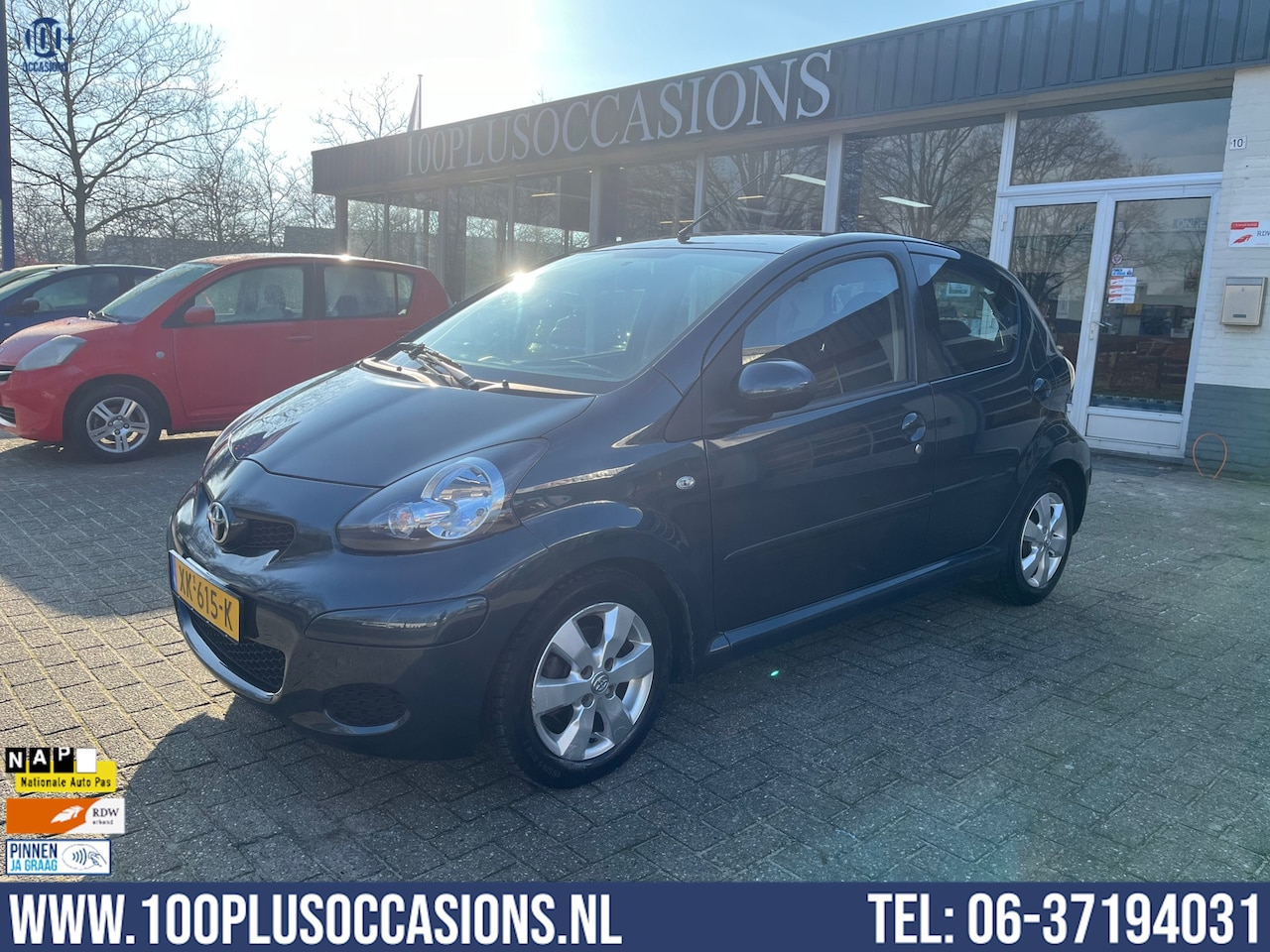 Toyota Aygo - 1.0-12V Comfort Navigator 1.0-12V Comfort Navigator, AUTOMAAT 1e eigenaar, apk 12/2025 - AutoWereld.nl