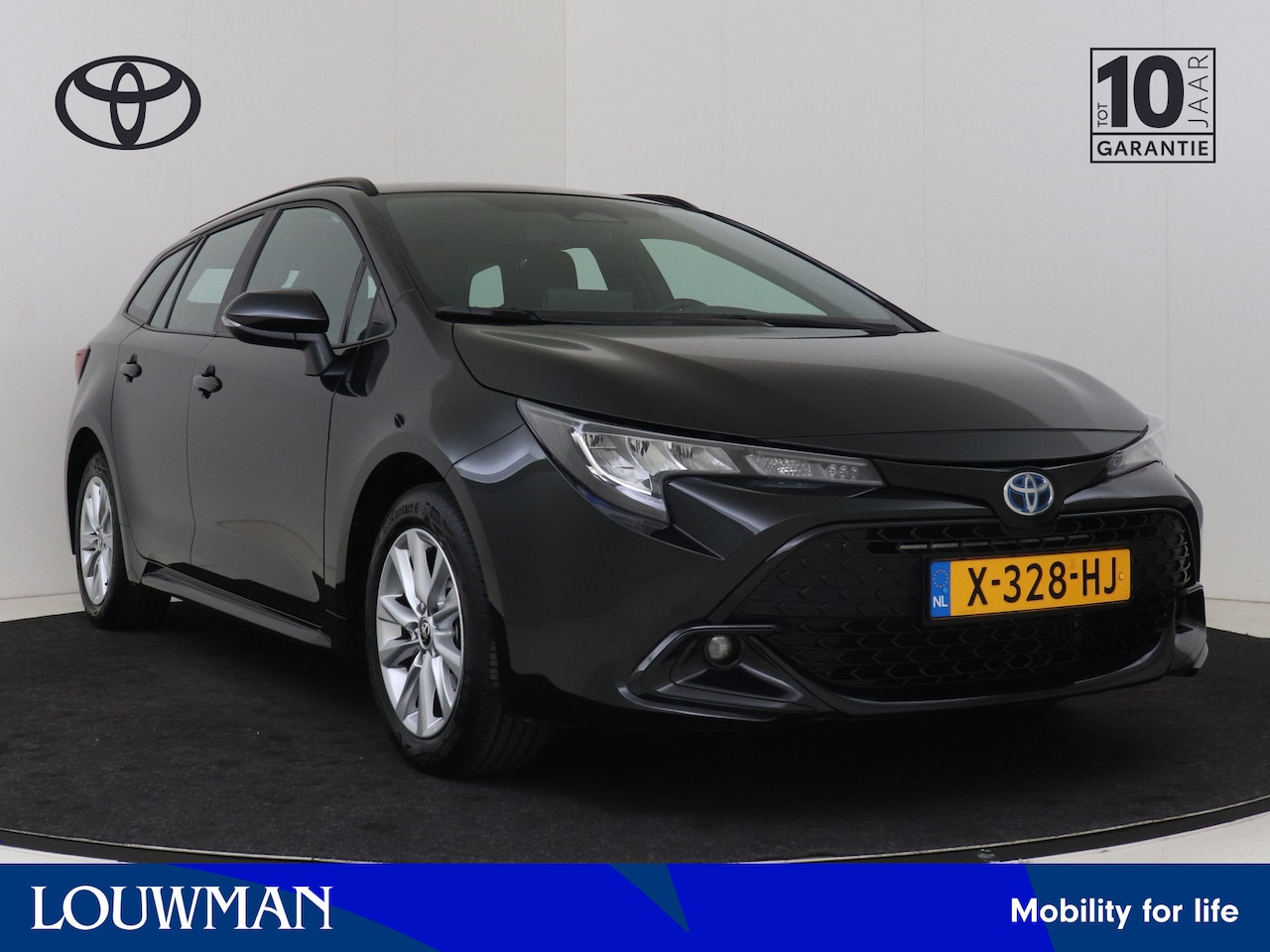 Toyota Corolla Touring Sports - Hybrid 140 Active I Navigatie I Climate Control I Cruise Control I Camera I USB I LM Velge - AutoWereld.nl