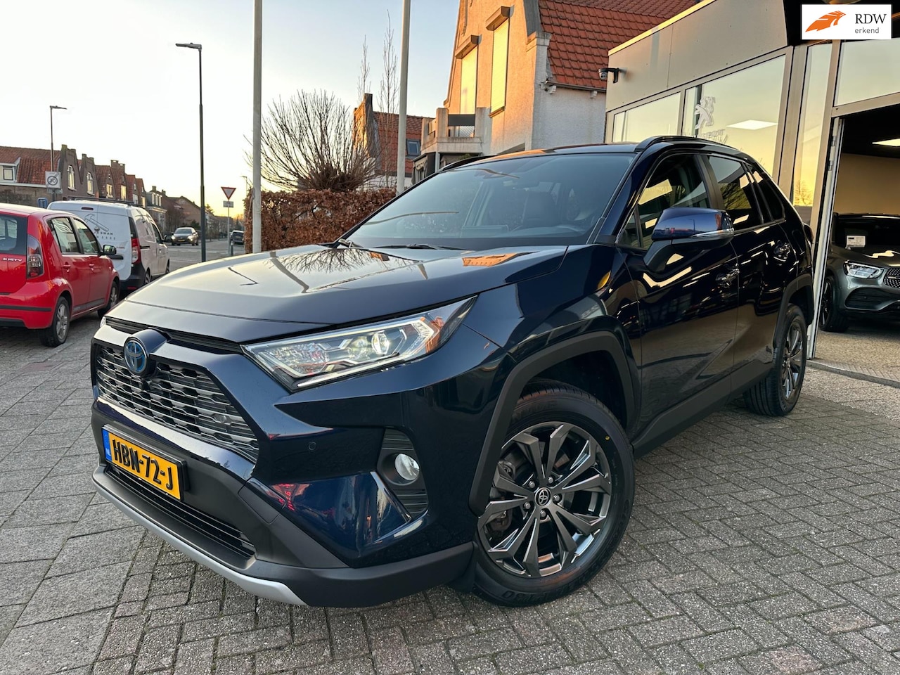 Toyota RAV4 - 2.5 Hybrid Style|JBL|Leer|360 Camera - AutoWereld.nl