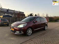 Renault Mégane Scénic - Cruise*Stoelverwarming*Leder*Trekhaak*LM velgen*Delaer onderhouden