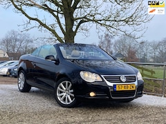 Volkswagen Eos - 3.2 R32 V6 | Dealer onderh. + Automaat + Leder nu € 7.975,