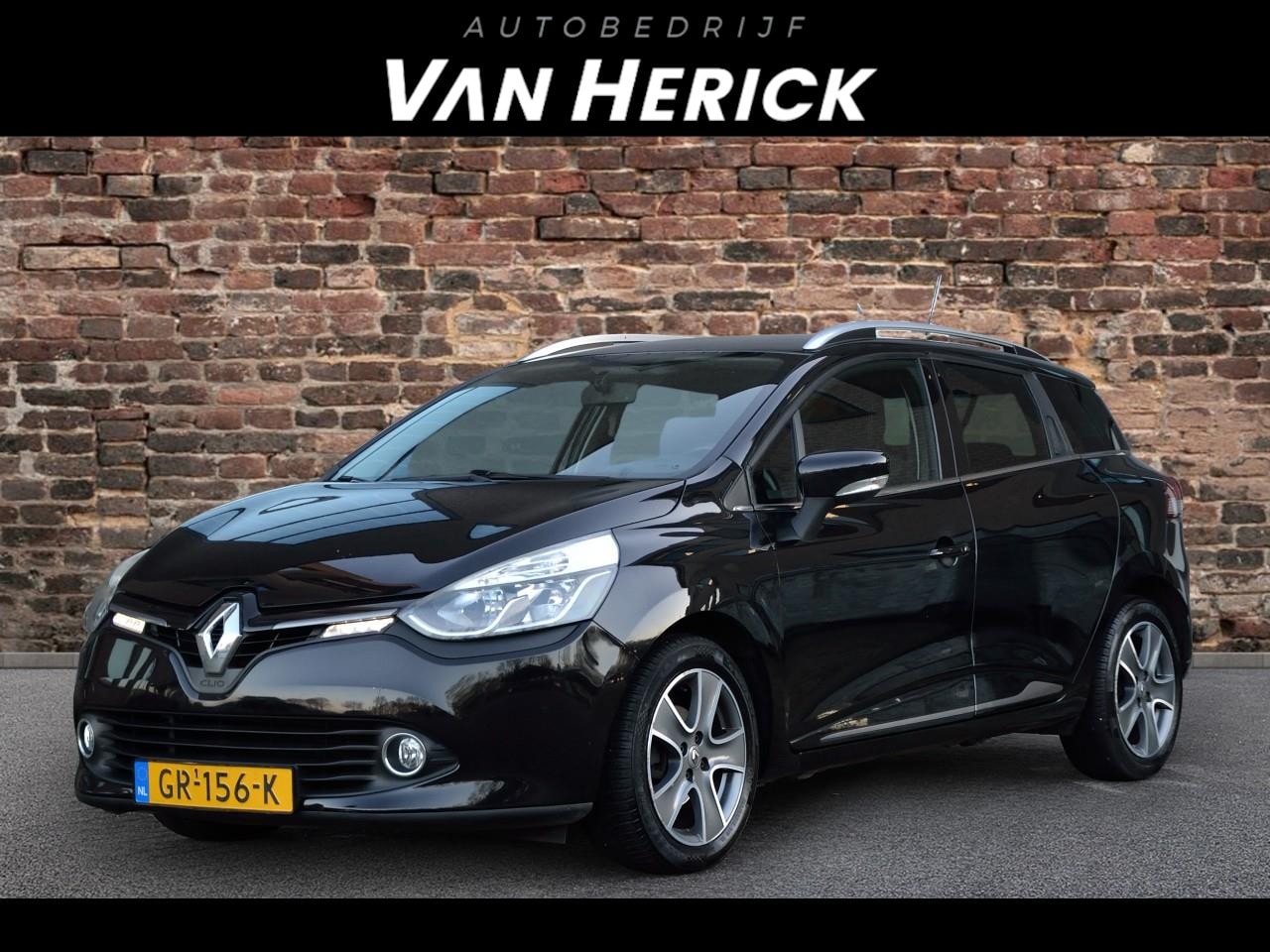 Renault Clio Estate - 0.9 TCe Night&Day | Cruise | Airco | Navi - AutoWereld.nl