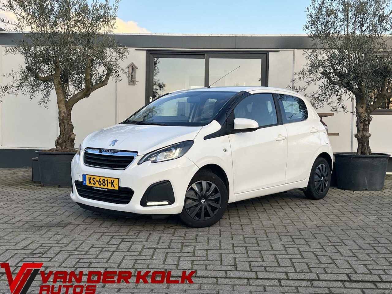 Peugeot 108 - 1.0 e-VTi Active 5 Deurs Airco LED - AutoWereld.nl