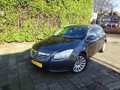 Opel Insignia Sports Tourer - 1.6 T Edition MET JAAR APK