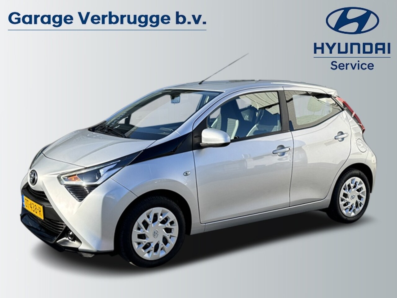 Toyota Aygo - 1.0 VVT-i x-play limited | Airco | Apple/android carplay | Achte - AutoWereld.nl