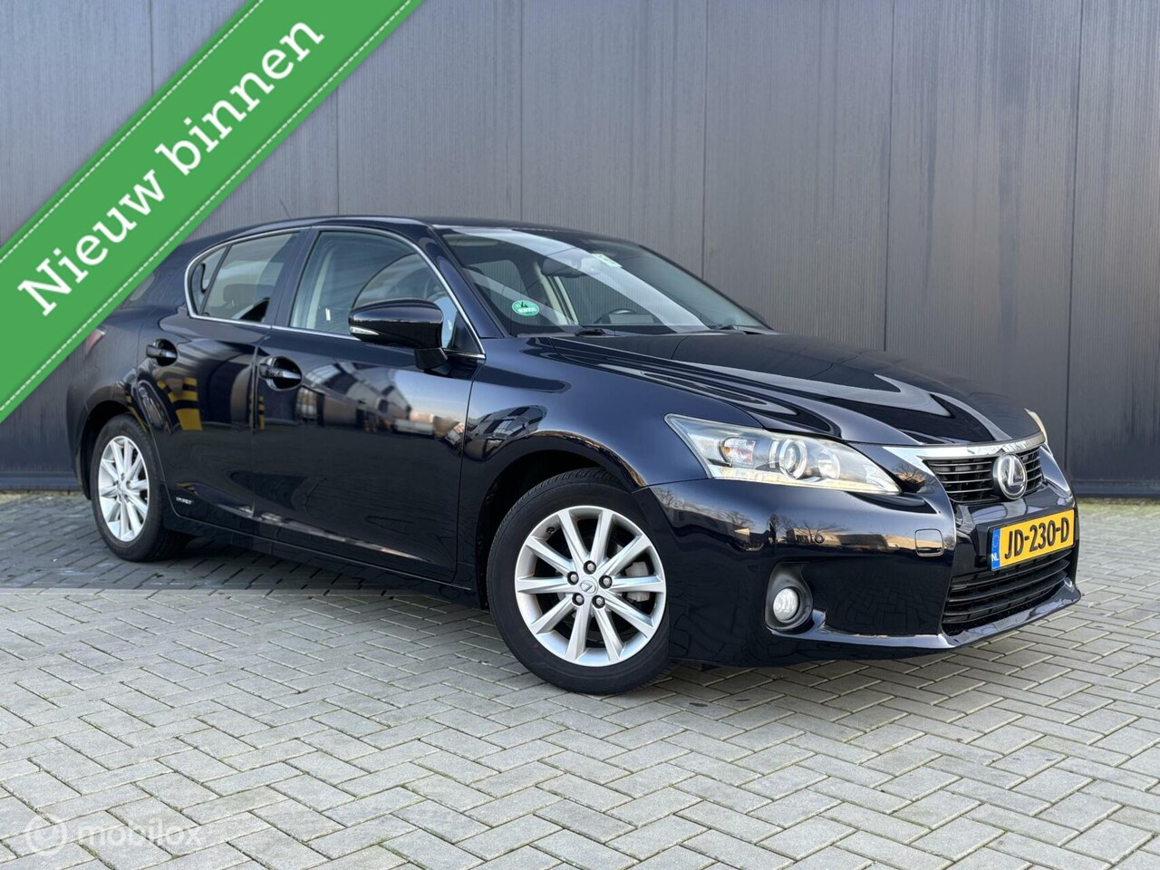 Lexus CT 200h - Business Line Pro Leder schuifdak - AutoWereld.nl