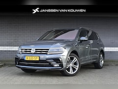 Volkswagen Tiguan Allspace - 1.5 TSI Highline Business R 7p. / Panoramadak / Stoelverwarming / Camera / Virtual Dashboa