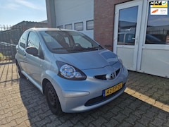 Toyota Aygo - 1.0-12V