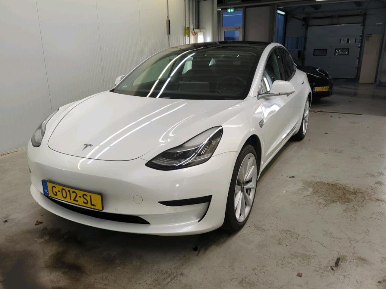 Tesla Model 3 - Standard RWD Plus 60kWh [ TREKHAAK+AUTOPILOT+PREMIUM AUDIO ] - AutoWereld.nl