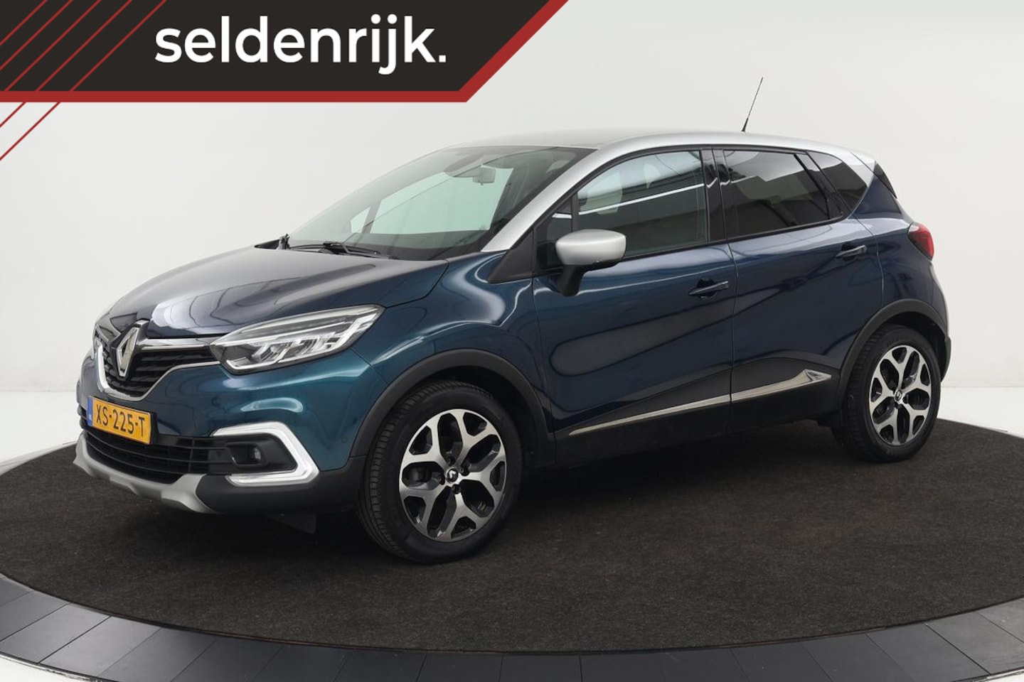 Renault Captur - 0.9 TCe Intens | Stoelverwarming | Navigatie | Full LED | Carplay | Trekhaak | Keyless | D - AutoWereld.nl