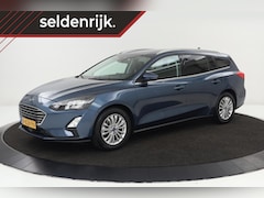 Ford Focus - 1.0 EcoBoost Titanium X | Trekhaak | Camera | Full LED | Carplay | Navigatie | Keyless | C