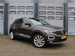 Volkswagen T-Roc - 1.5 TSI Sport Xenon Led Navi Virtual cockpit Panodak T-haak 150pk