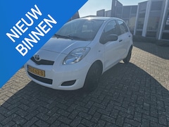 Toyota Yaris - 1.0 VVTi Cool