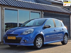 Renault Clio - 1.6 GT (Climate / Cruise / Navigatie / Parkeersensoren / Half leder / Bluetooth / NL Auto