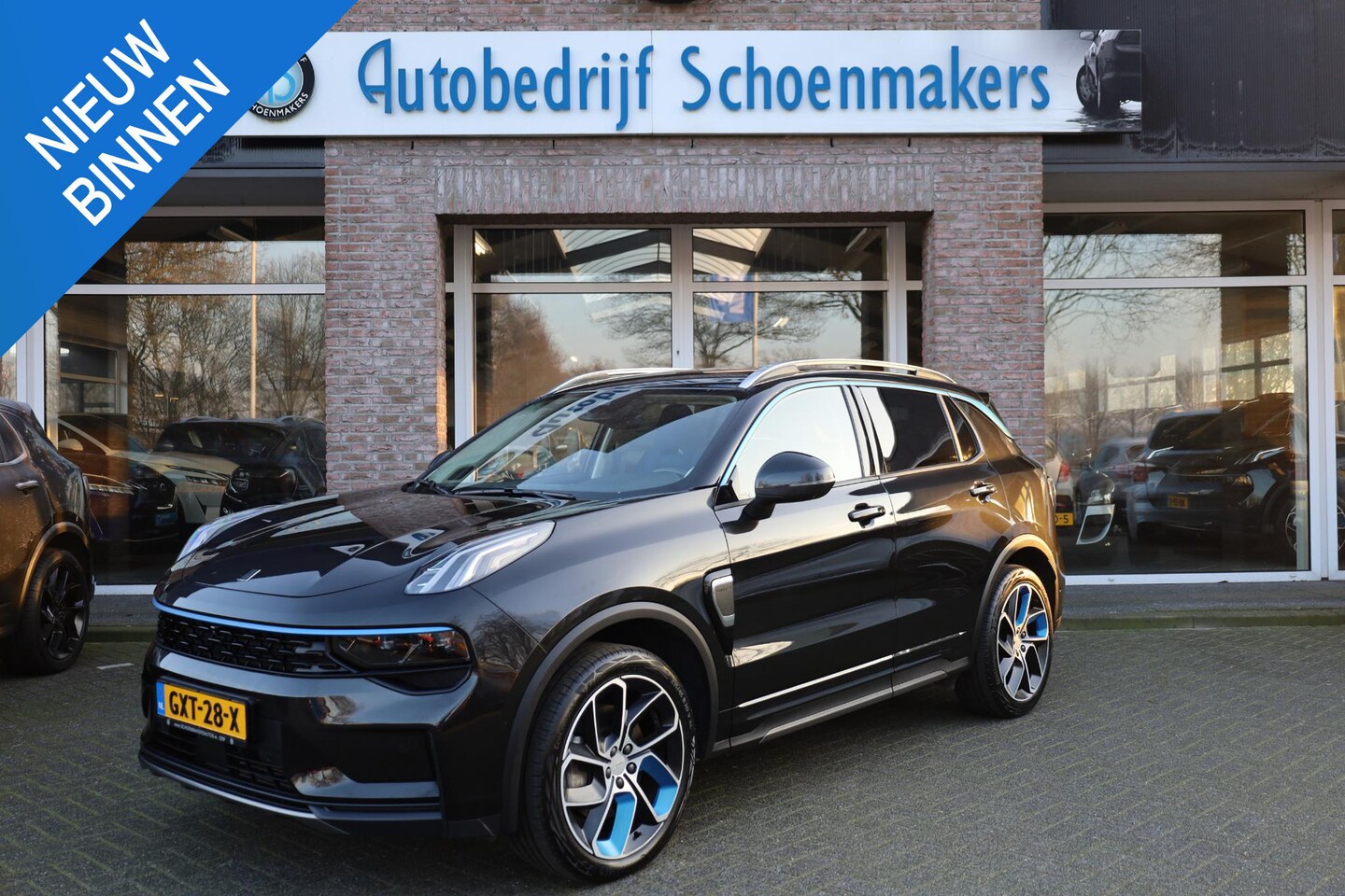 Lynk & Co 01 - 1.5 261PK! 6.6Kwh LADEN! Lynk & Co 01 1.5 261PK! 360-CAMERA PANO/SCHUIF INFINITY DAB NAVI - AutoWereld.nl