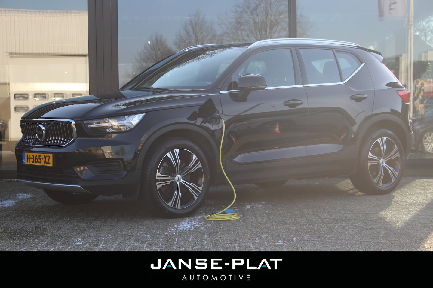 Volvo XC40 - 1.5 T5 Twin Engine Inscription Leder | Pilot Ass. | - AutoWereld.nl