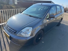 Honda Stream - 1.7i ES