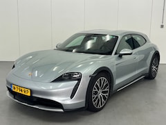 Porsche Taycan Cross Turismo - 4 93 kWh / Leer / Bose / Luchtvering / Apple Carplay/Android Auto