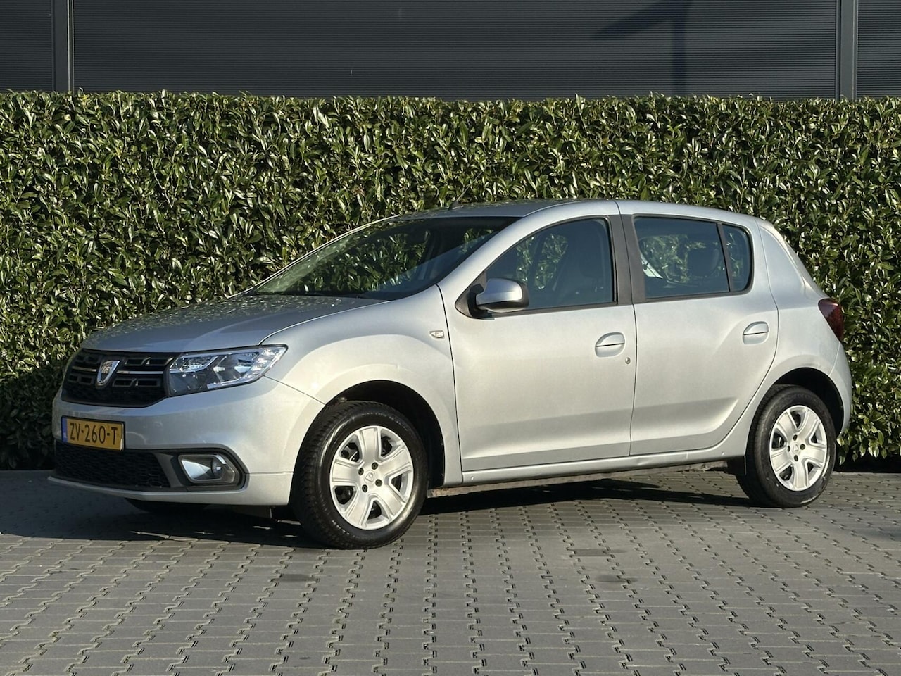 Dacia Sandero - 1.0 SCe Laureate 1.0 SCe LAUREATE, NL AUTO, NAP LOGISCH, AIRCO, CRUISE, ELEKTRISCHE RAMEN, 5-DEURS - AutoWereld.nl