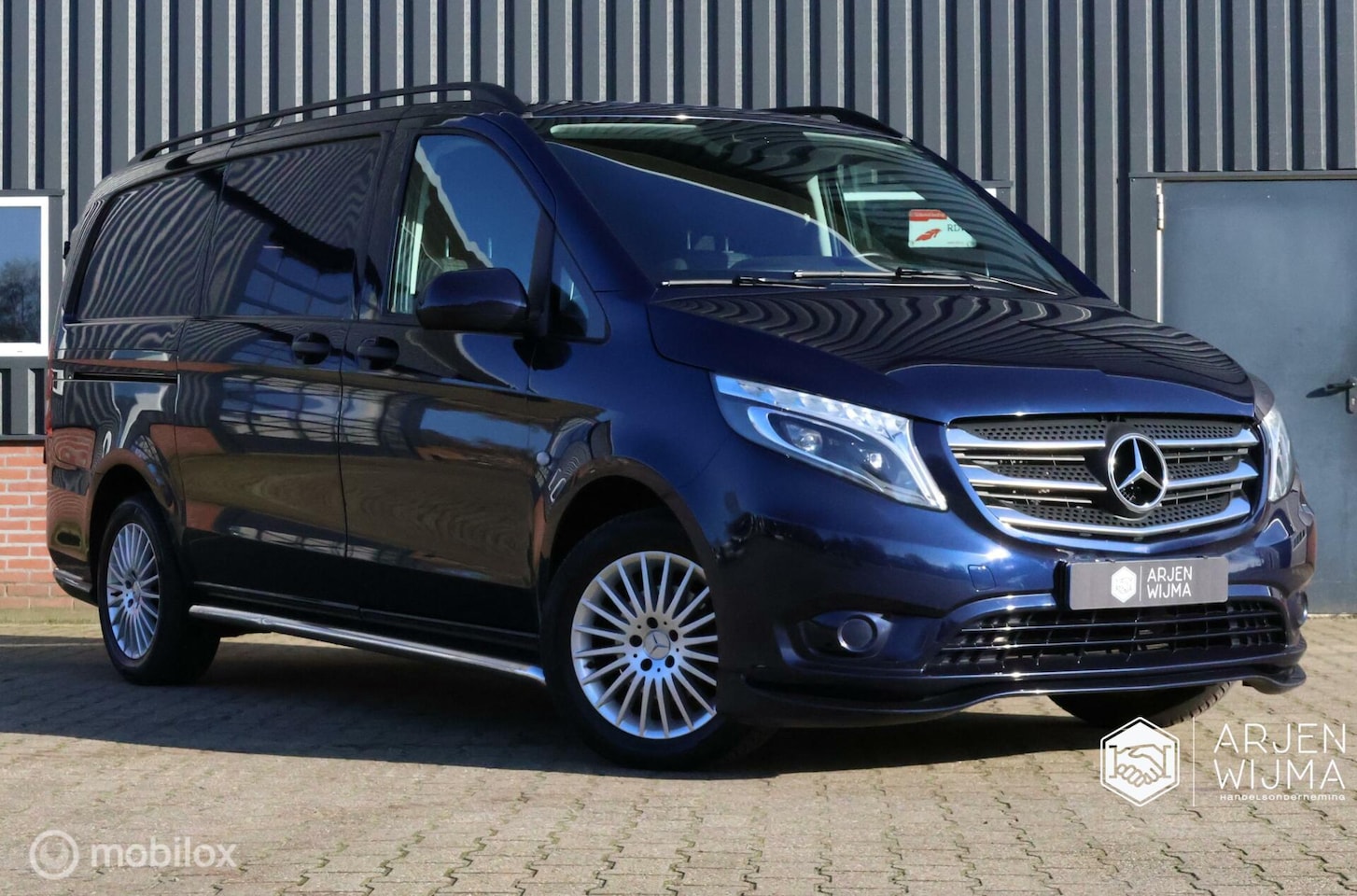 Mercedes-Benz Vito - Bestel 111 CDI Lang|Org NL|17''| Nette Bus!| - AutoWereld.nl