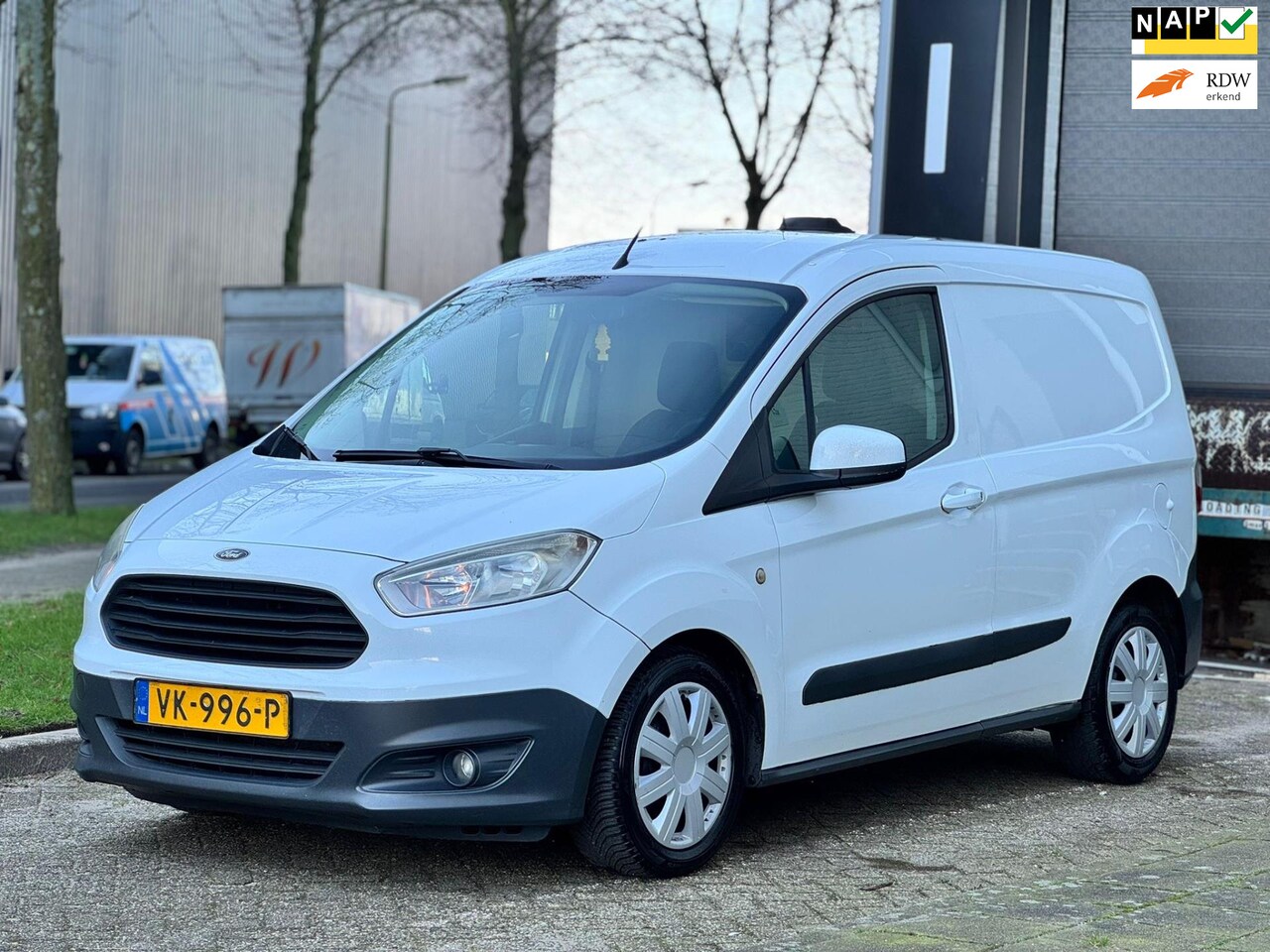 Ford Transit Courier - 1.5 TDCI Trend 1.5 TDCI Trend - AutoWereld.nl