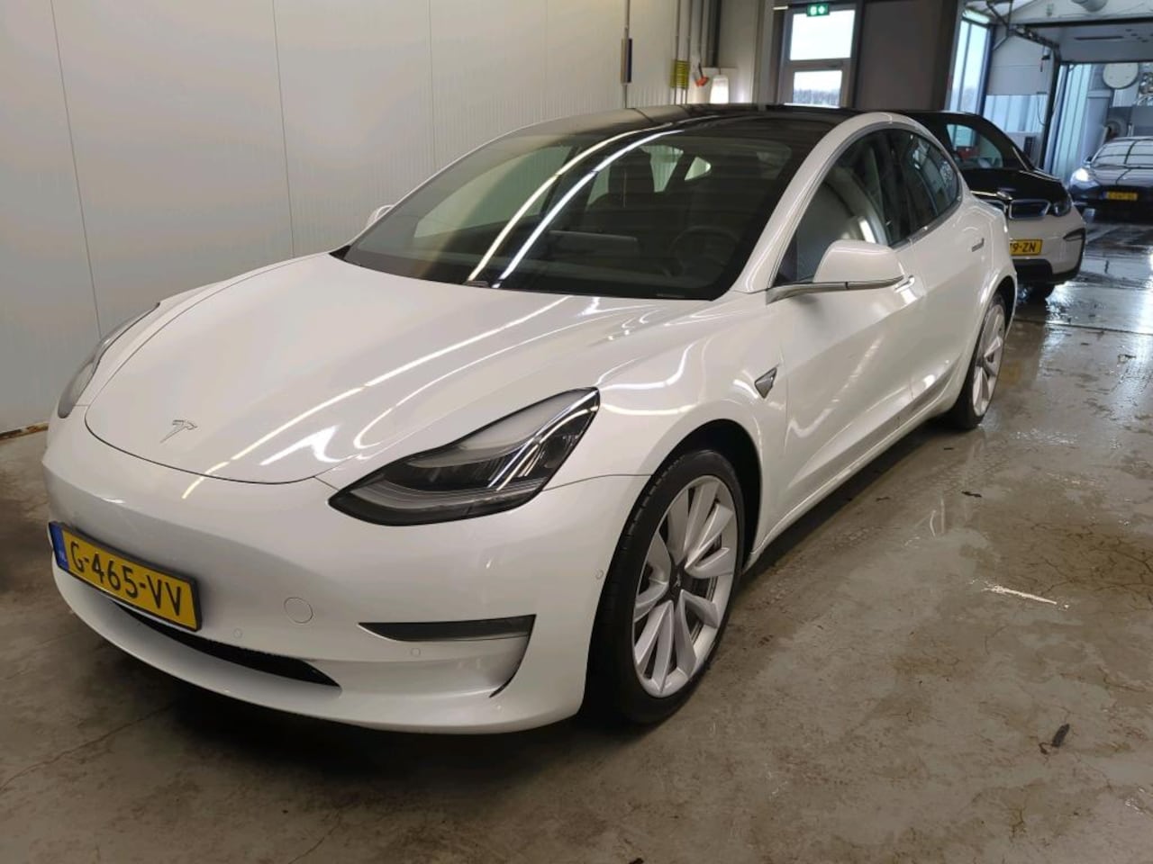 Tesla Model 3 - Long-Range AWD 351pk 75 kWh [ TREKHAAK+19'' LMV+AUTOPILOT+620KM WLTP! ] - AutoWereld.nl