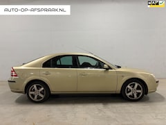 Ford Mondeo - 1.8-16V Platinum Navi Clima Stoelverwarm APK