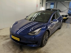 Tesla Model 3 - Standard RWD Plus 60kWh [ TREKHAAK+AUTOPILOT+PREMIUM AUDIO ]