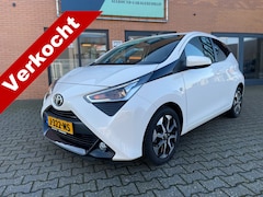 Toyota Aygo - 1.0 VVT-i x-joy Automaat, weinig km