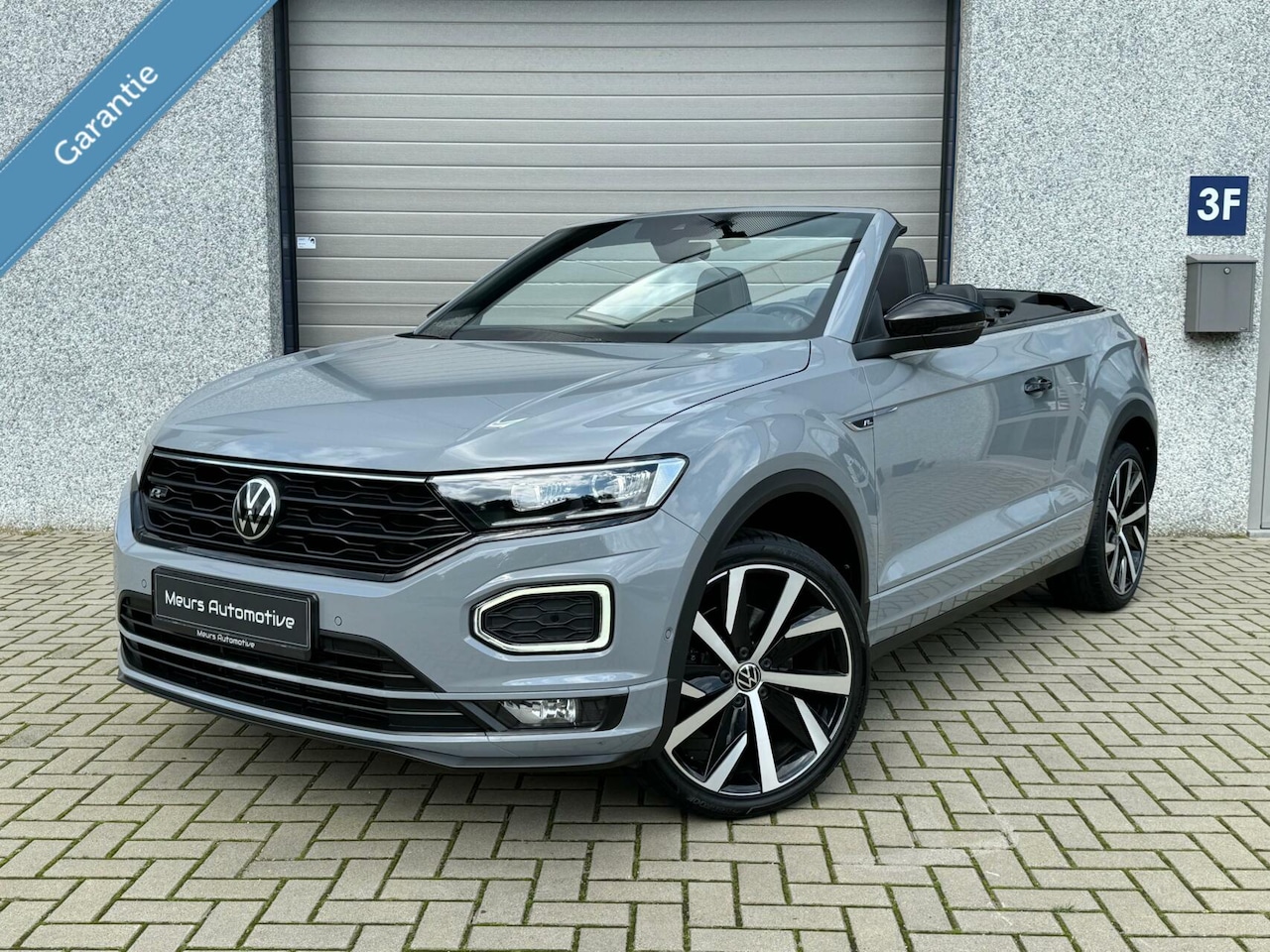 Volkswagen T-Roc Cabrio - 1.5 TSI R-line 19 inch/Leder/BlackPack/Virtual/Beats Audio/Nieuw onderhoud/Compleet en Zel - AutoWereld.nl