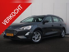 Ford Focus Wagon - 1.0 EcoBoost Trend Edition Business Trekhaak Navigatie 16 inch LMV Carplay Airco Cruise Pa