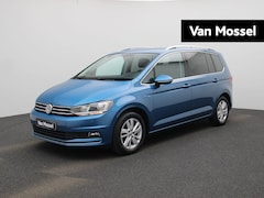 Volkswagen Touran - 1.5 TSI Highline 7p | NAVIGATIE | CLIMATE CONTROL | ADAPTIVE CRUISE CONTROL | PARKEERSENSO