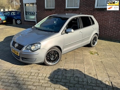 Volkswagen Polo - 1.4-16V Turijn