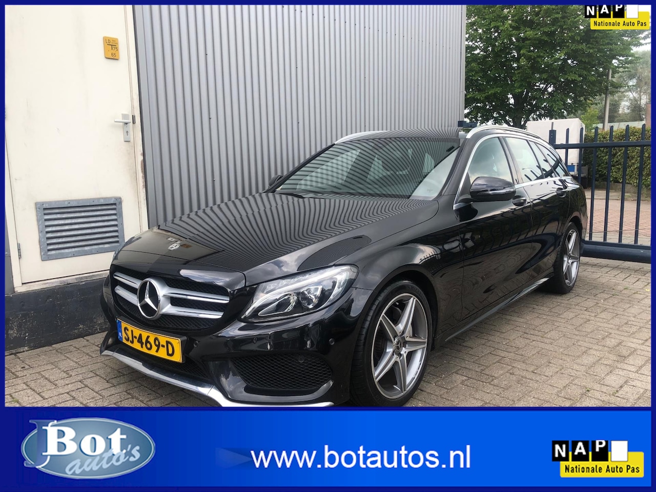 Mercedes-Benz C-klasse Estate - 180 Sport Edition Premium Plus / AMG / / NL-AUTO / LEDER / NAVI / TREKHAAK /CAMERA - AutoWereld.nl