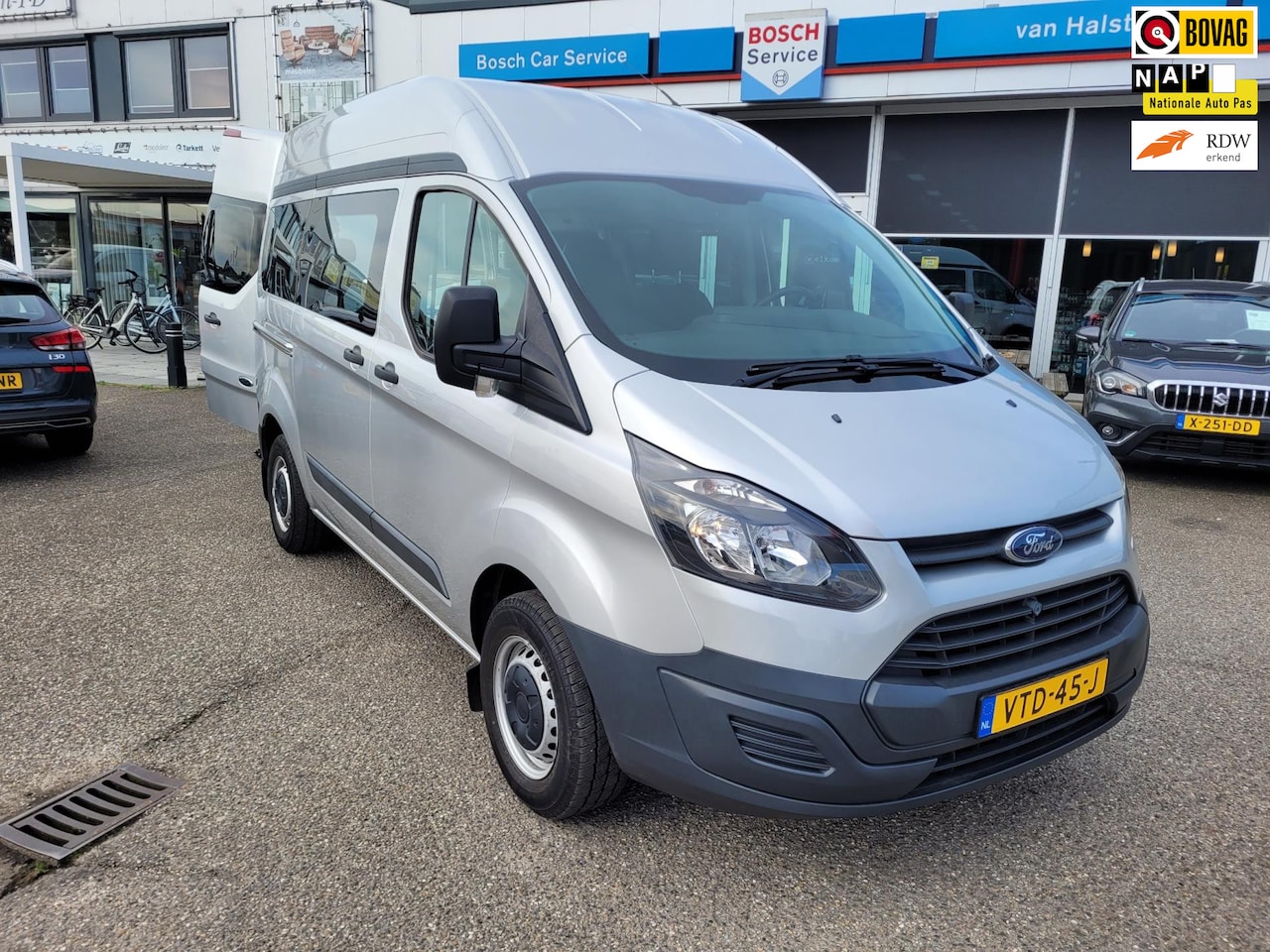 Ford Transit Custom - 310 2.2 TDCI L1H2 Ambiente ECOnetic Rolstoelbus Rolstoelauto - AutoWereld.nl