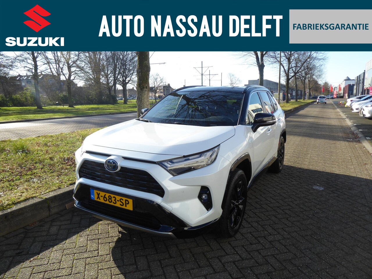 Toyota RAV4 - 2.5 Hybrid Style achteruit rij camera parkeersensoren voor en achter - AutoWereld.nl