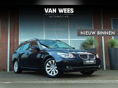 BMW 5-serie Touring - 530i E61 High Executive Facelift | 272 pk | Automaat | Youngtimer | Dakraam | Navi | Leer