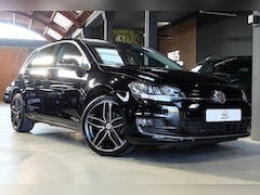 Volkswagen Golf - 1.4 TSI Highline / D-riem vervangen / NL'se auto / Onderhouden