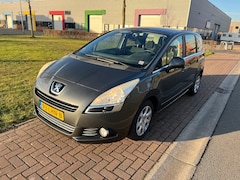 Peugeot 5008 - 1.6 VTi ST 5p