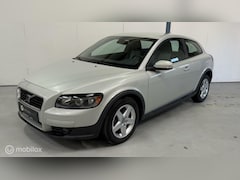 Volvo C30 - 2.4i Momentum AUTOMAAT / 170PK