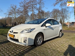 Toyota Prius - 1.8 Dynamic / automaat / schuifdak / leder / hybride / goed onderhouden