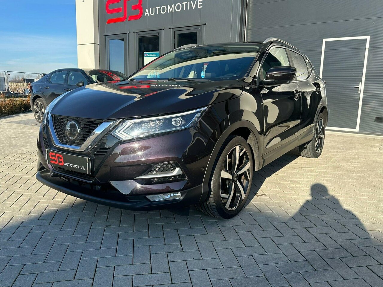 Nissan Qashqai - 1.3 DIG-T Tekna Automaat Stoelverw Pano FULL! - AutoWereld.nl