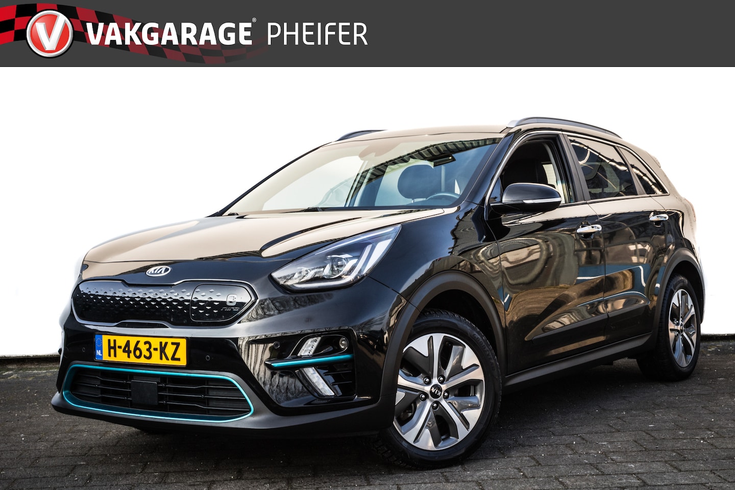 Kia e-Niro - ExecutiveLine 64 kWh Leer/ Stuur-stoelverwarming/ Carplay/ Navigatie/ Camera/ Jbl/ Full le - AutoWereld.nl