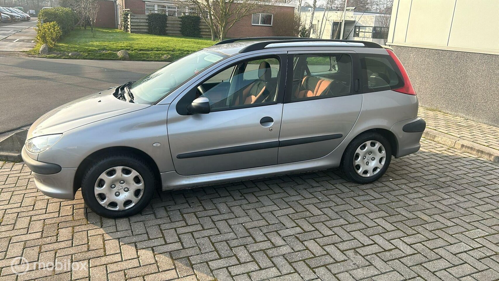 Peugeot 206 SW - 1.4 Pop' Art 1.4 Pop' Art - AutoWereld.nl