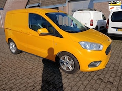 Ford Transit Courier - 1.5 TDCI Limited airco cruise control navigatie pdc