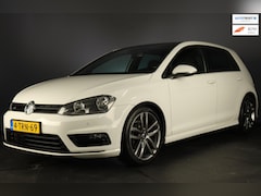 Volkswagen Golf - 1.4 TSI Highline R-line / Pano