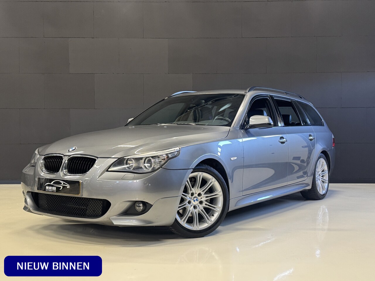 BMW 5-serie Touring - 520i Automaat | YOUNGTIMER | M-pakket | Corporate Lease Business Line Sport | Leder | Spor - AutoWereld.nl