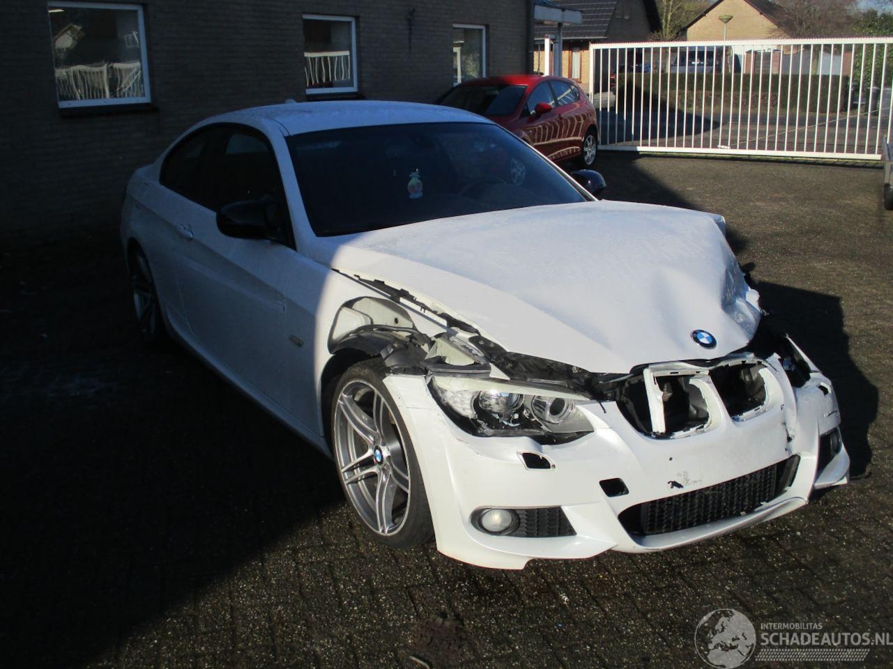 BMW 3-serie Coupé - 320i Corp L BNS REST BPM 650 Euro !!! - AutoWereld.nl