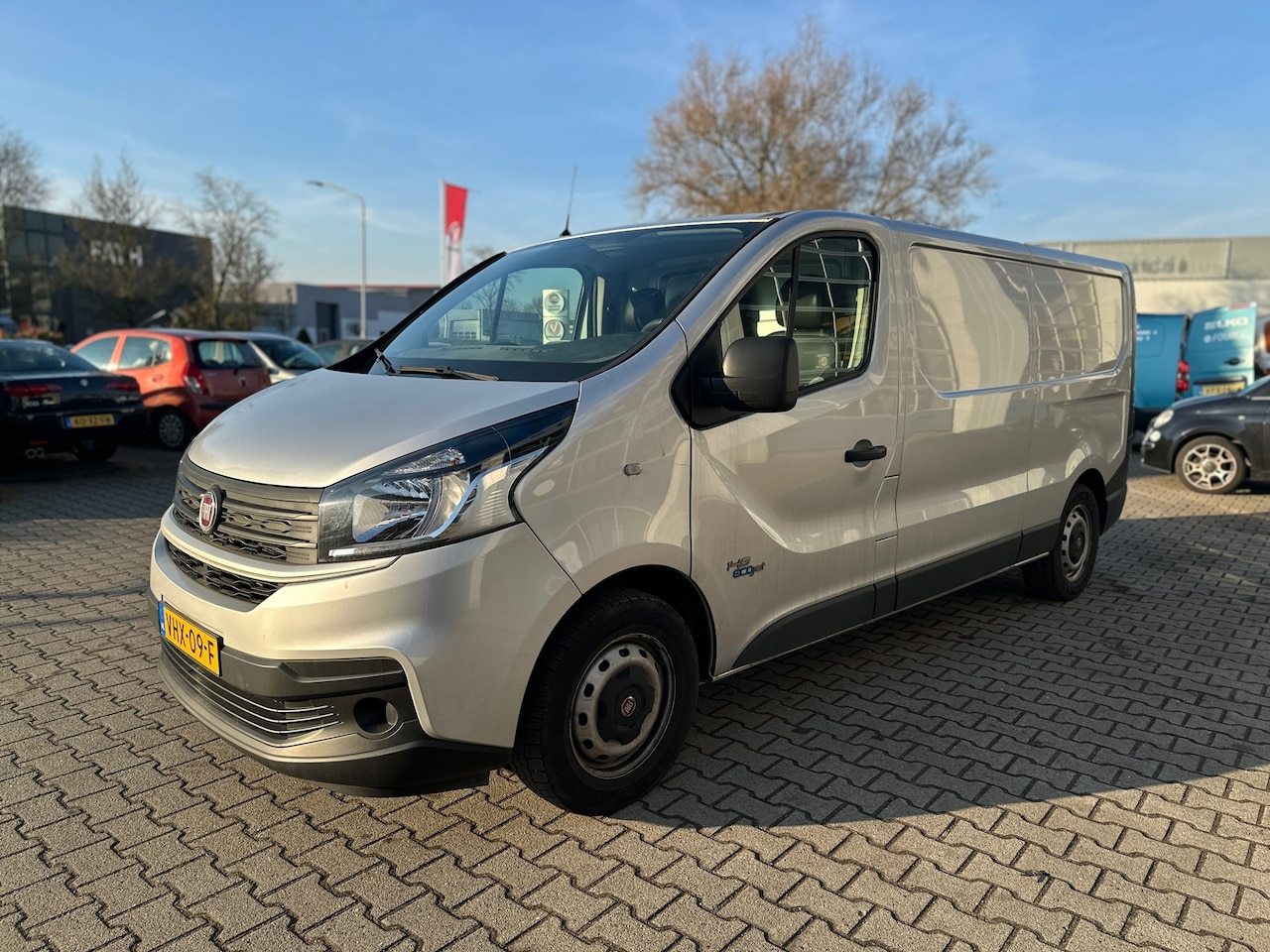 Fiat Talento - 2.0 MultiJet L2H1 Pro Edition 2.0 MultiJet L2H1 Pro Edition - AutoWereld.nl